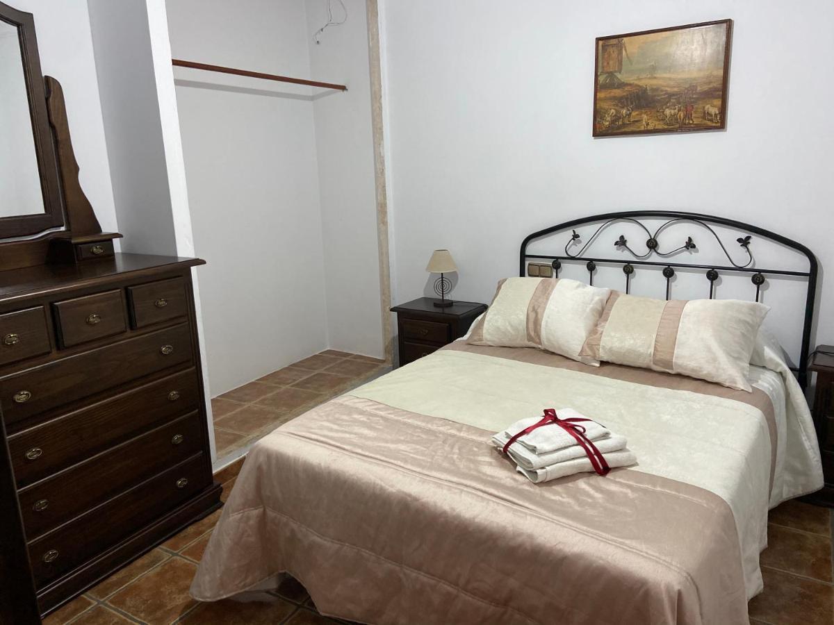 Vivienda Rural Los Tajos De Setenil Setenil De Las Bodegas Eksteriør billede