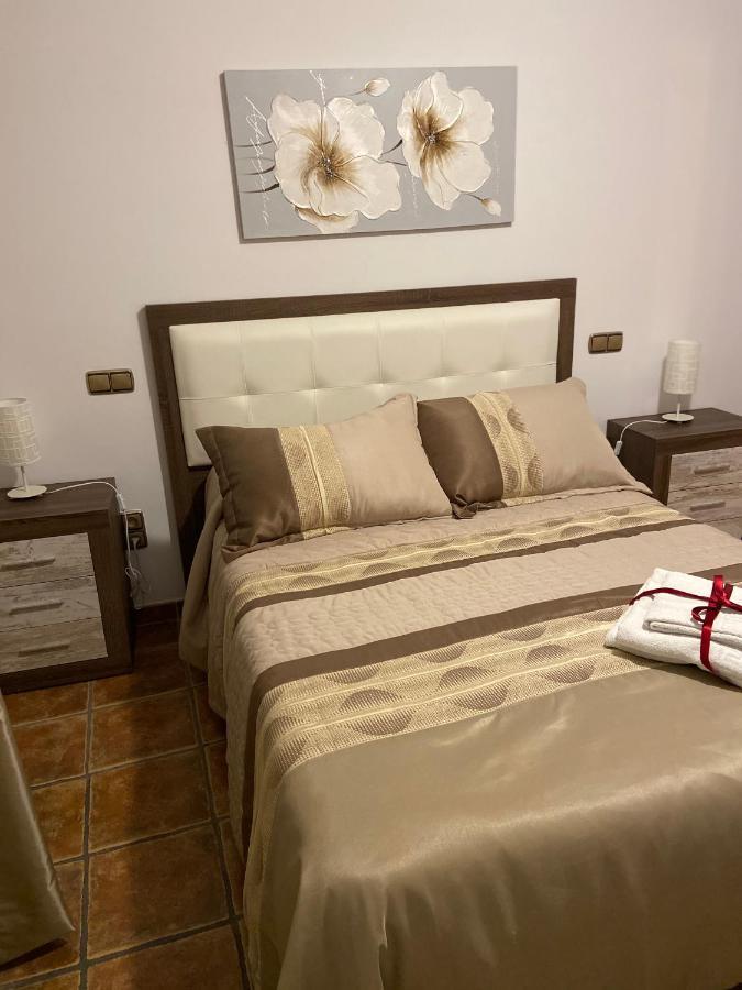 Vivienda Rural Los Tajos De Setenil Setenil De Las Bodegas Eksteriør billede
