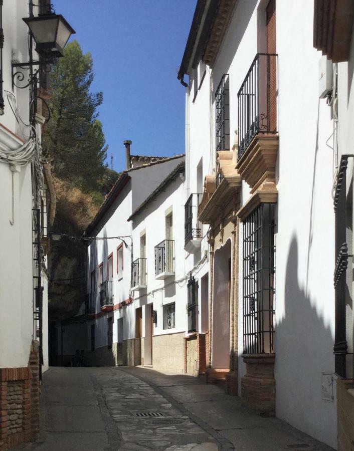 Vivienda Rural Los Tajos De Setenil Setenil De Las Bodegas Eksteriør billede