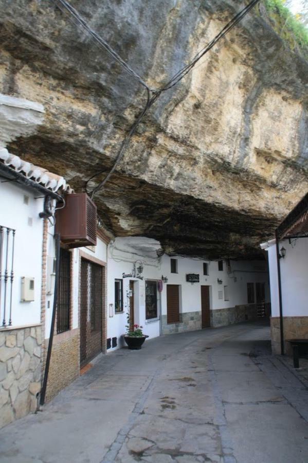Vivienda Rural Los Tajos De Setenil Setenil De Las Bodegas Eksteriør billede
